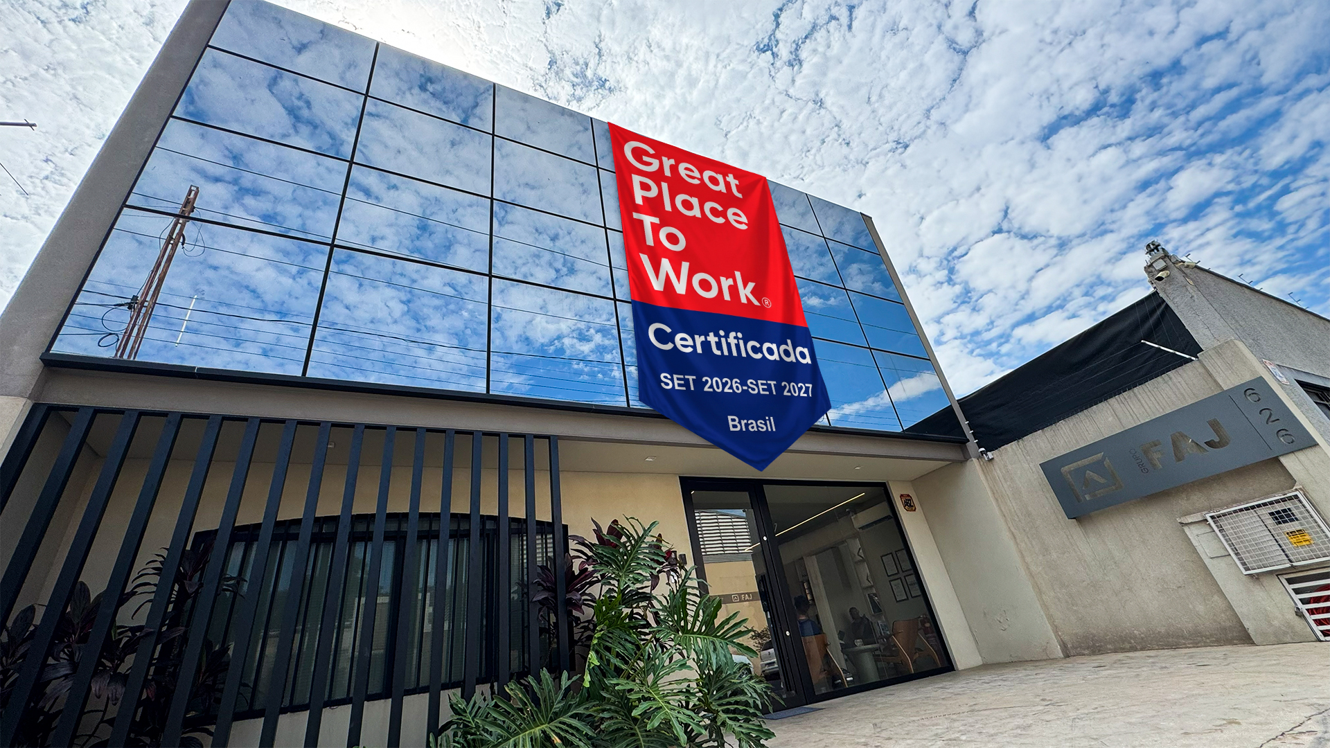 Fachada do Grupo FAJ GPTW